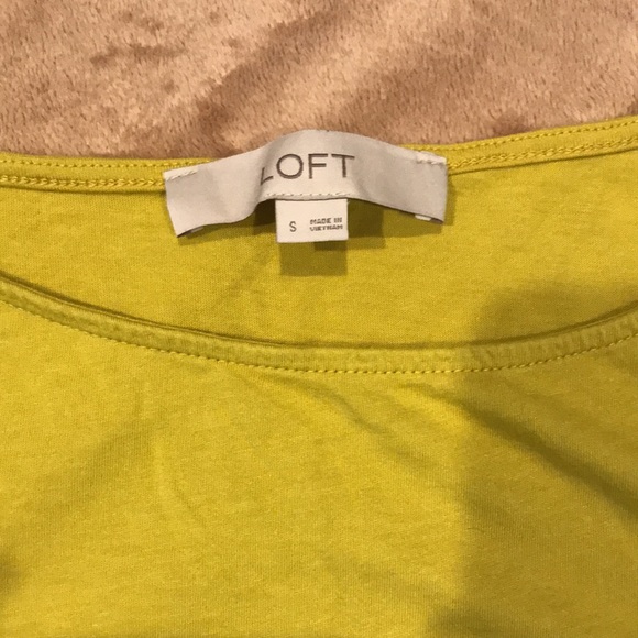 Flutter sleeve tee - Picture 2 of 4